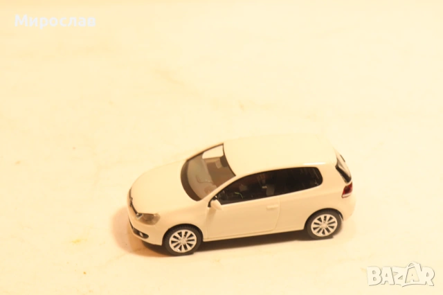 WIKING H0 1/87 VW GOLF МОДЕЛ КОЛИЧКА, снимка 2 - Колекции - 54215788