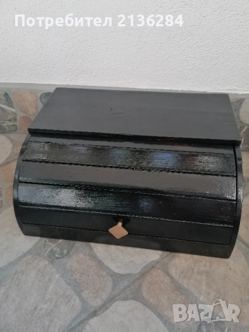 Кутия за хляб