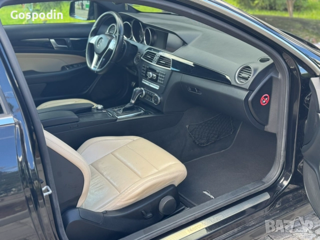 Mercedes-Benz C 250 coupe 1.8i BlueEFFICIENCY, снимка 9 - Автомобили и джипове - 51540429