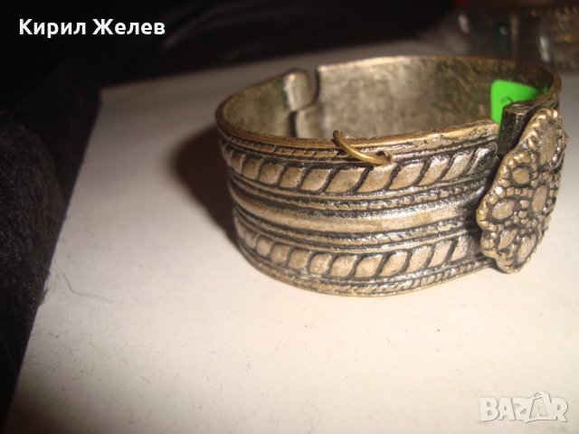 СТАРА БРОНЗОВА ФЛОРАЛНО ОРНАМЕНТИРАНА ВЪЗРОЖДЕНСКА РЯДКА ГРИВНА ПОСРЕБРЕНА 2204, снимка 12 - Антикварни и старинни предмети - 31720368