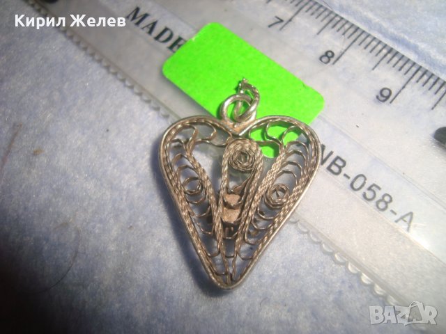 19 Век ФИЛИГРАНЕН АЖУРЕН СРЕБЪРЕН СЪРЦЕВИДЕН РЕТРО МЕДАЛЬОН ВИСОКА ПРОБА СРЕБРО РЪЧНА РАБОТА 32375, снимка 6 - Антикварни и старинни предмети - 38352409