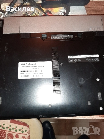 Лаптоп DELL , снимка 5 - Лаптопи за дома - 52370579