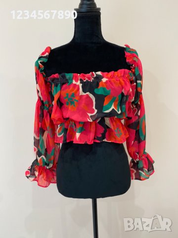 Кроптоп в червен цвяр, снимка 4 - Корсети, бюстиета, топове - 40281522