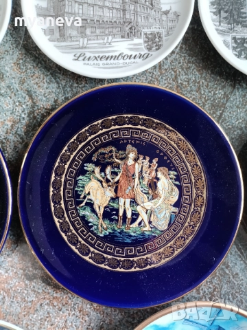 Колекция от порцеланови , декоративни,  сувенирни чинии от различни  градове и забележителности , снимка 15 - Антикварни и старинни предмети - 52869409