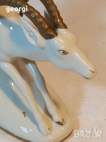 Порцеланова фигурка , снимка 5 - Статуетки - 39826919