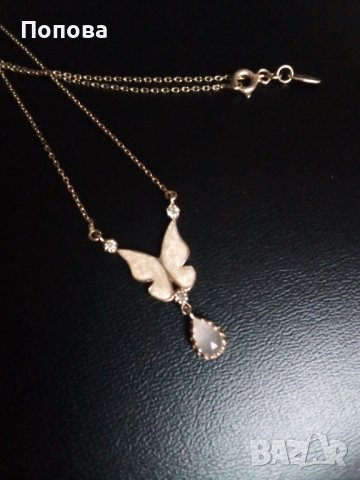 Уникално златно колие с розов кварц и пеперуда с емайл розово злато, снимка 2 - Колиета, медальони, синджири - 38851873