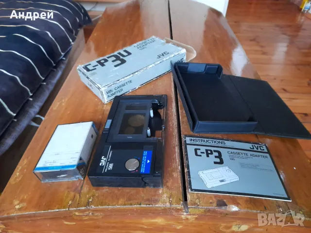 Видеокасета адаптер JVC, снимка 2 - Други ценни предмети - 48238967