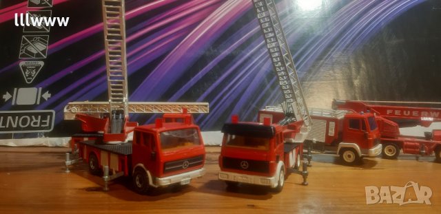 Метални пожарни Siku , снимка 6 - Коли, камиони, мотори, писти - 22741613
