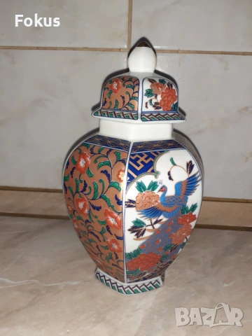 Прекрасен буркан с капак - японски порцелан маркировка, снимка 3 - Антикварни и старинни предмети - 53348343