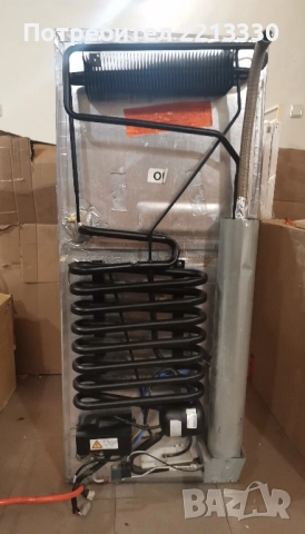 Хладилник Thetford на 12V 220V и газ (30mbar)за кемпер каравана , снимка 12 - Каравани и кемпери - 51681900