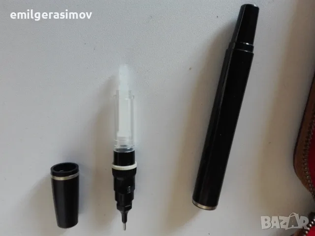 Комплект рапидографи и стари дървени закачалки., снимка 3 - Антикварни и старинни предмети - 48916663