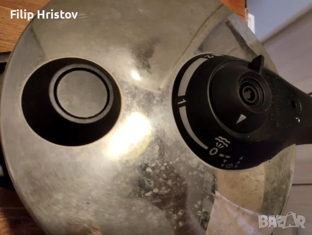 Тенджера под налягане 6 литра, снимка 2 - Съдове за готвене - 49779656