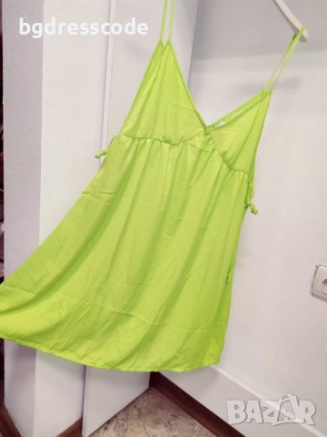 Зелена рокля неонова