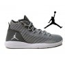 маратонки  JORDAN REVEAL Wolf Grey/ White  номер 40,5-41, снимка 1 - Маратонки - 39756700