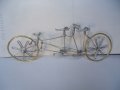 № 6891 стара фигура - велосипед   - изработен от тел   - размери - дължина 28 см , височина 8 см 