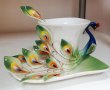 Паун чаша, чинийка и лъжичка - Бутикова колекция, арт пластика, снимка 1 - Чаши - 38484111