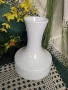 Бяла ваза , снимка 2