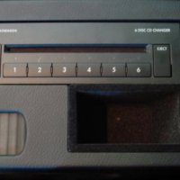 Оригинален 6 DISC CD CHANGER за VW , снимка 2 - Аксесоари и консумативи - 30802887