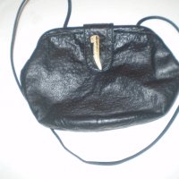 Ретро кожена чанта закопчалка кост и единична  дръжка черен  цвят   естествена кожа, снимка 1 - Чанти - 37367474