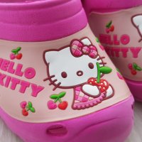 Детски крокс Hello Kitty №28, снимка 10 - Детски сандали и чехли - 39379316