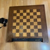 Винтидж шах компютър, снимка 4 - Шах и табла - 44166303