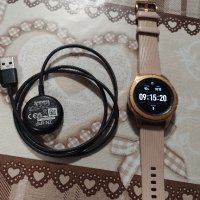 Смарт часовник Samsung , снимка 4 - Смарт часовници - 42618628