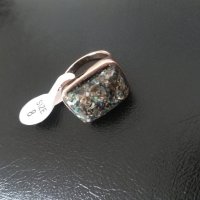 Златист пръстен с камък, снимка 3 - Други - 31447892