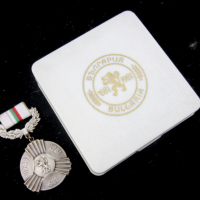Медал-Орден-1300 години България-Оригинал, снимка 6 - Колекции - 36543908