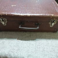 Стар запазен куфар, снимка 9 - Антикварни и старинни предмети - 38028203