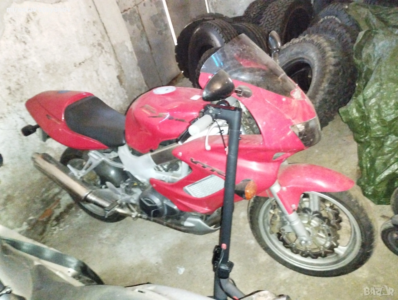 honda vtr firestorm 600 за части или цяла, снимка 1