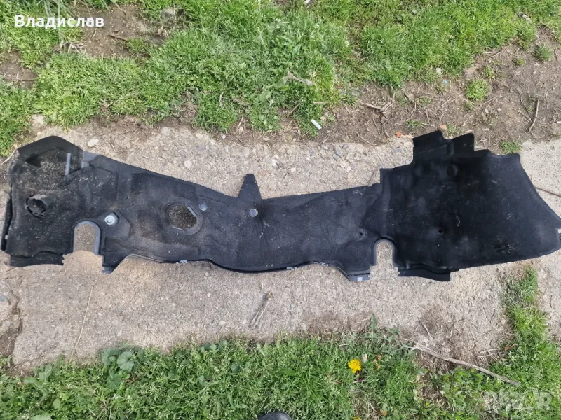 Кора зад двигателя за Mercedes C-Class W203 , снимка 1