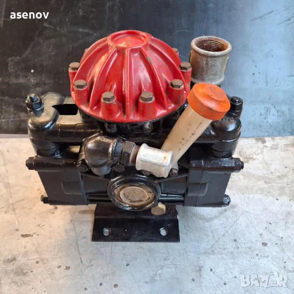 водна помпа- бутална, снимка 1