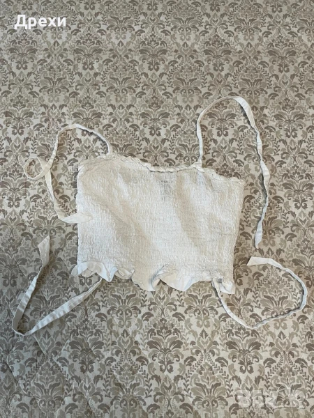 Бял топ, снимка 1