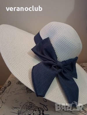 Бяла капела Богата синя панделка, снимка 1