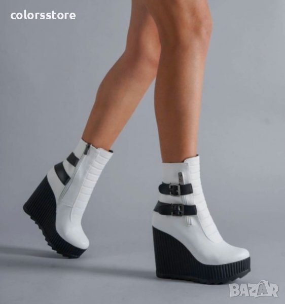 Боти на платформа - бяла кожа с черно ходило - B2001, снимка 1