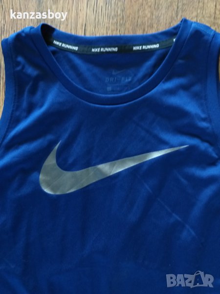 nike - страхотен  дамски потник отлично състояние , снимка 1