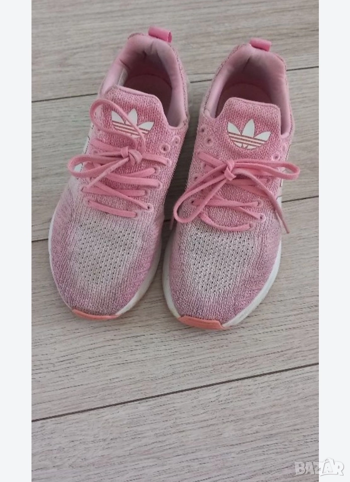 дамски маратонки адидас, снимка 1