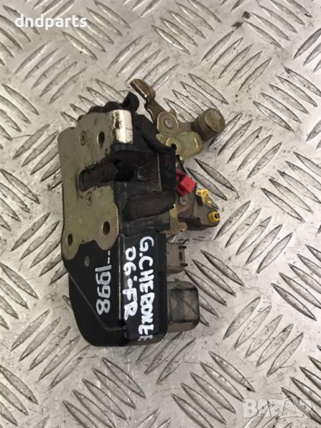 Предна дясна брава Jeep Grand Cherokee,2006г., снимка 1