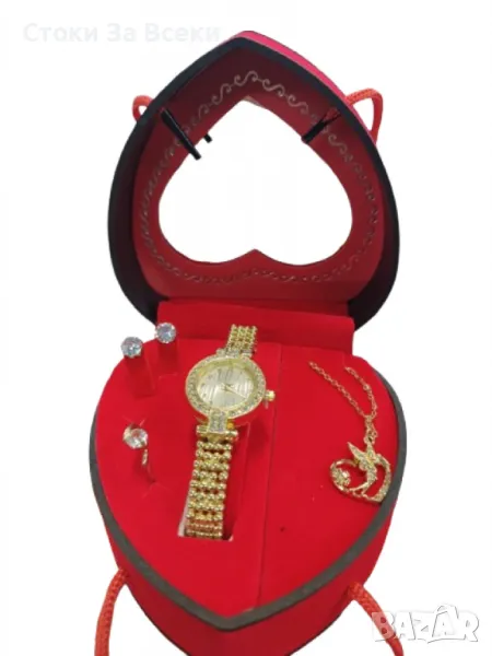 Луксозен дамски комплект бижута и елегантен часовник в сърцевидна кутия, снимка 1