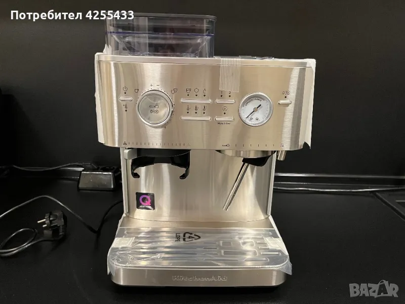 Стилна полуавтоматична кафемашина за експресо, снимка 1