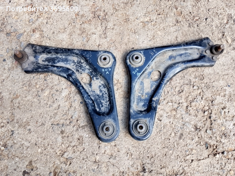 Peugeot 207 Пежо 207 ляв десен носач носачи, снимка 1