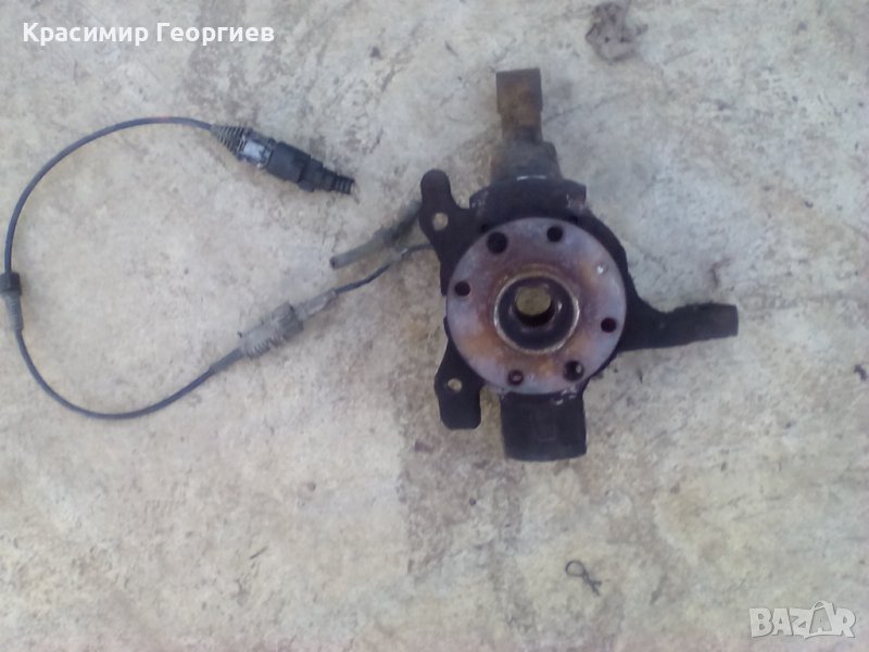 Преден ляв лагер  шенкел Опел Астра H 4 болта 35 лева, снимка 1