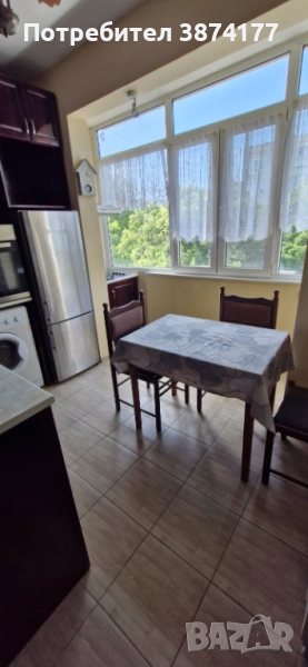 отдава под наем тристаен обзаведен апартамент в ж.к.Чайка, снимка 1