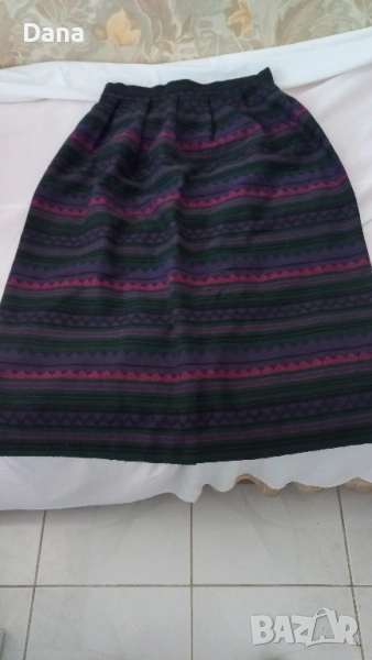 Вълнена пола  , снимка 1