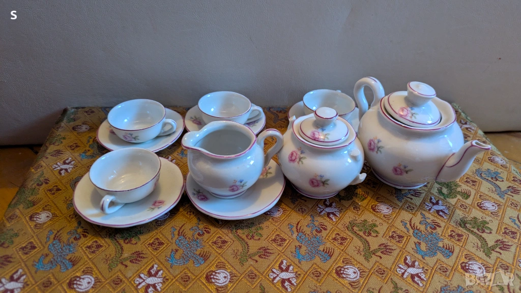 Порцеланов сервиз , снимка 1