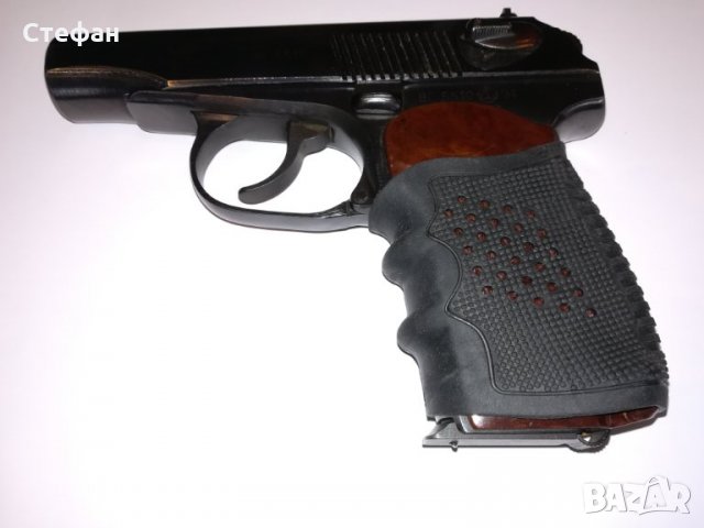 Гумена ръкохватка за пистолет, снимка 2 - Оборудване и аксесоари за оръжия - 29701115