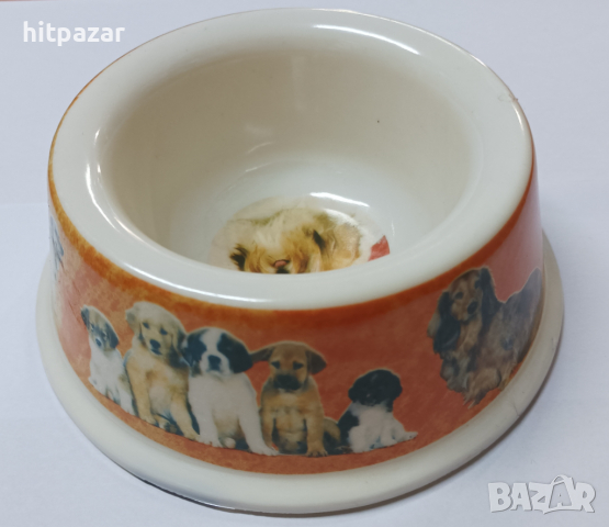 Купа за храна или вода за домашен любимец