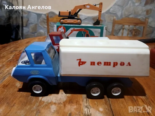 Фабрика Мир Разград, снимка 2 - Колекции - 56511991