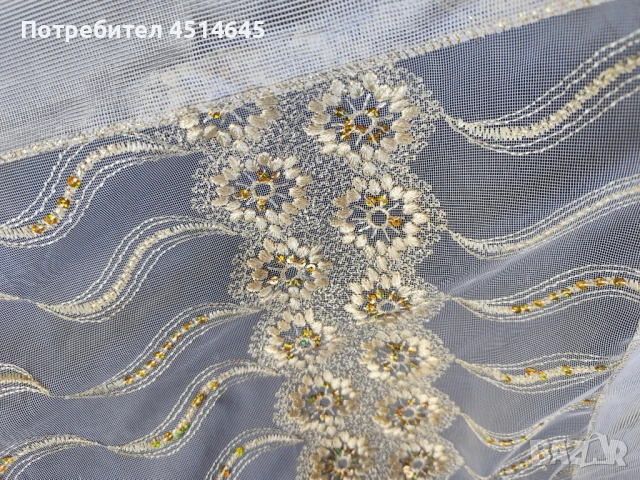 Карета НОВИ 87/87 см.с блестящи пайети 2бр., снимка 2 - Покривки за маси - 51202743