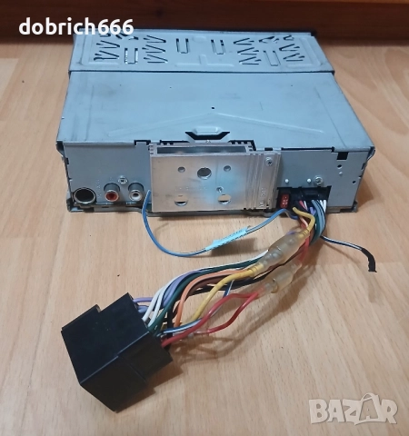 CD USB JVC радио за кола флашка диск аукс 4x50W, снимка 6 - Аксесоари и консумативи - 52335999